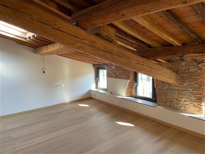 appartamento in vendita a Lucca in zona Centro Città