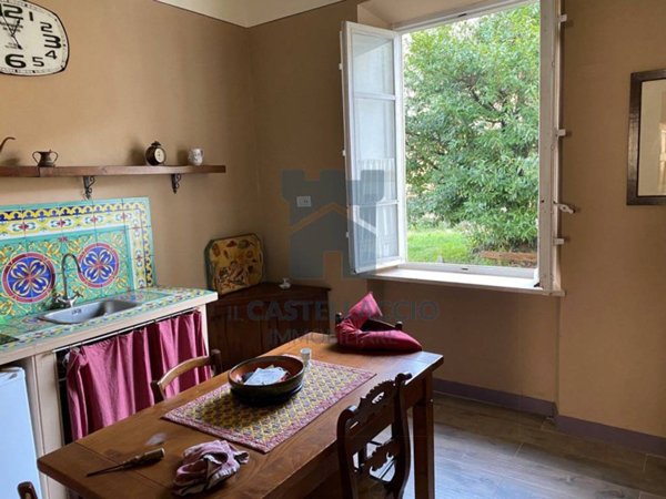 casa indipendente in vendita a Lucca in zona Ponte a Moriano
