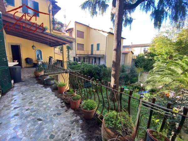 appartamento in vendita a Lucca in zona Centro Città