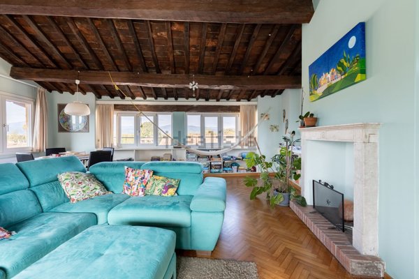 appartamento in vendita a Lucca in zona Centro Città