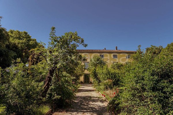villa in vendita a Lucca in zona Ponte a Moriano
