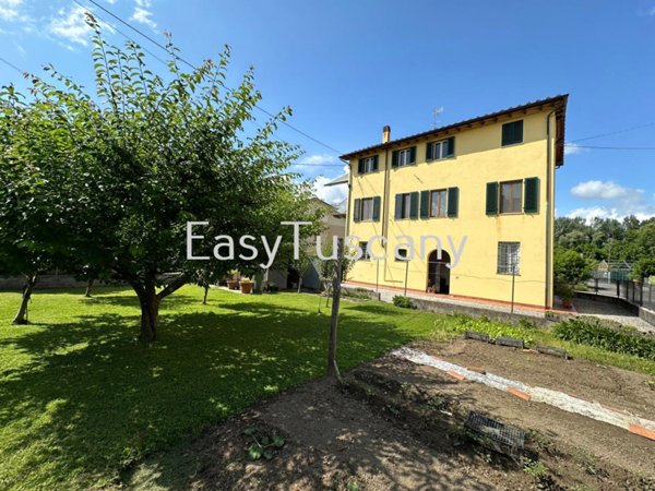casa indipendente in vendita a Lucca in zona Sant'Anna