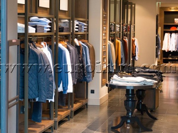 negozio in vendita a Lucca in zona Sant'Anna