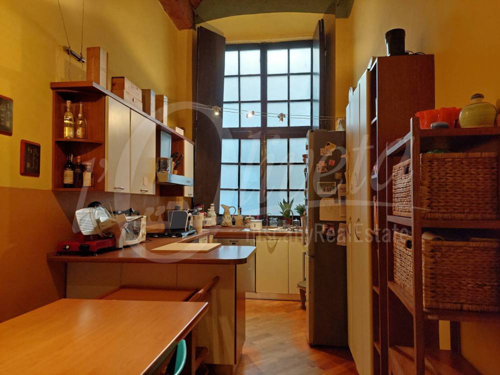 appartamento in vendita a Lucca in zona Centro Città