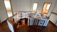 casa indipendente in vendita a Lucca in zona Centro Città