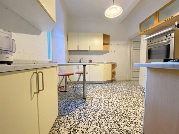 casa indipendente in vendita a Lucca in zona Ciciana