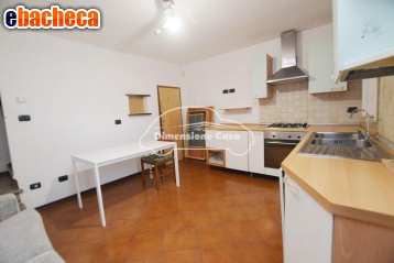 casa indipendente in vendita a Lucca in zona Sant'Angelo in Campo