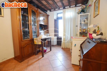 casa indipendente in vendita a Lucca in zona zona Mugnano