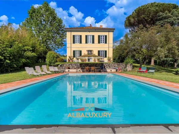 casa indipendente in vendita a Lucca in zona Sant'Alessio