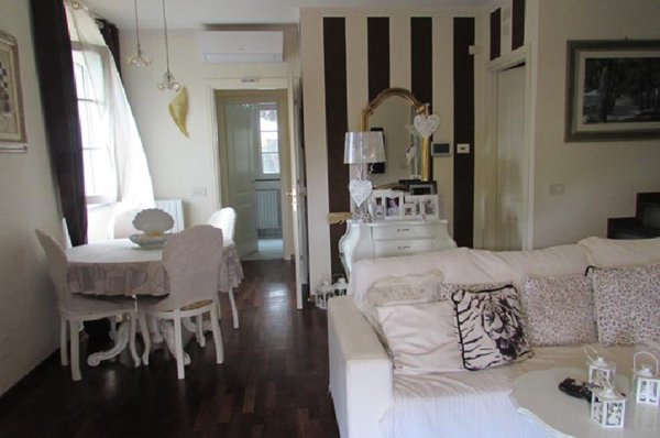 casa indipendente in vendita a Lucca in zona zona SS. Annunziata