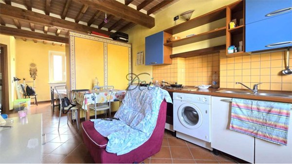 appartamento in vendita a Lucca in zona Zona San Concordio