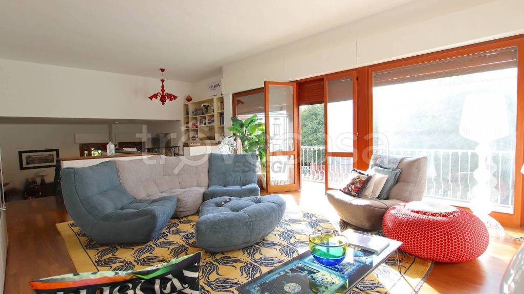 casa indipendente in vendita a Lucca in zona Zona San Concordio