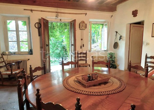 casa indipendente in vendita a Lucca in zona Torre
