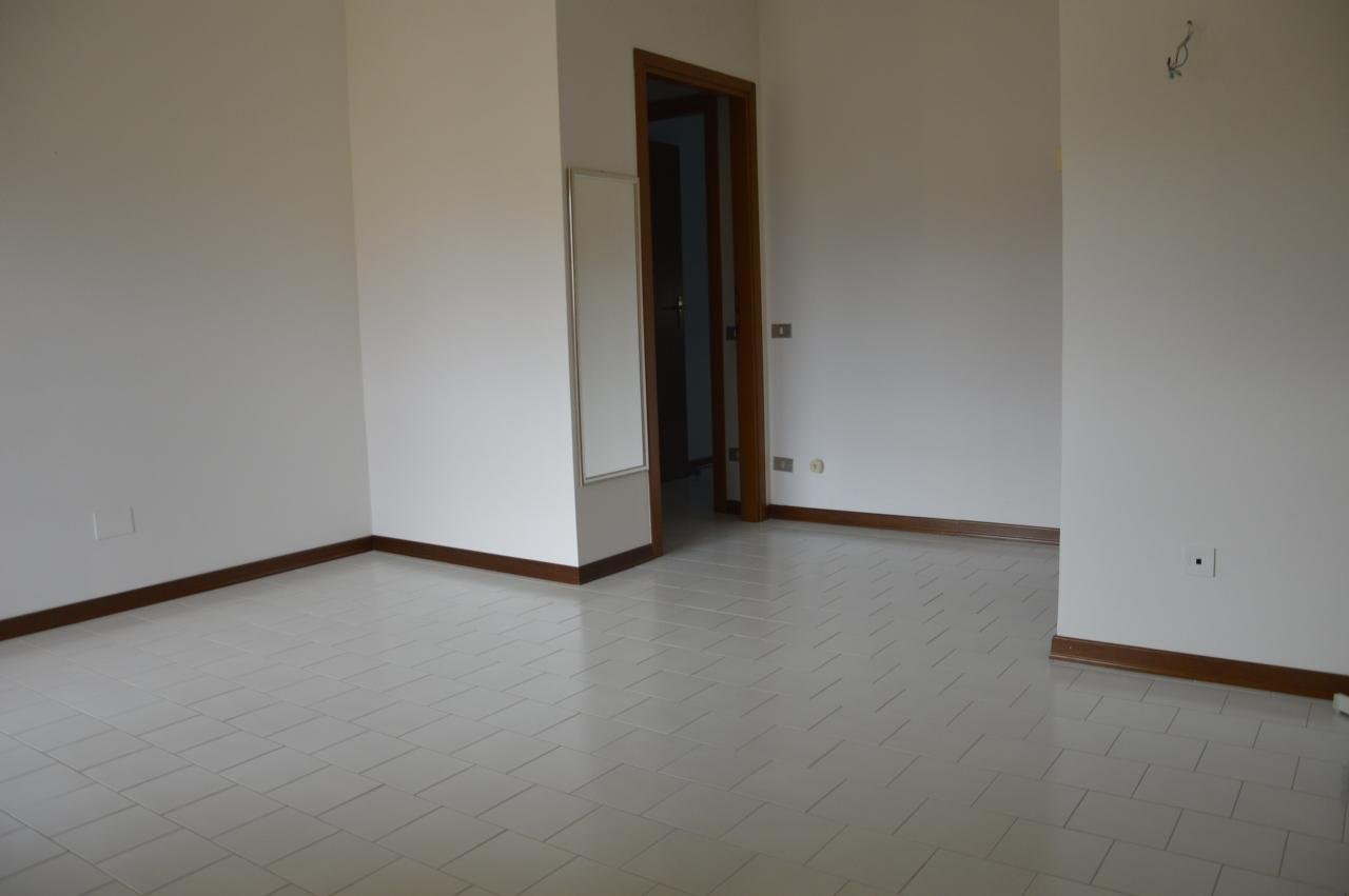 appartamento in vendita a Lucca in zona Montuolo