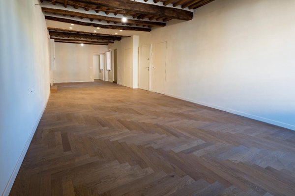 appartamento in vendita a Lucca in zona Centro Città