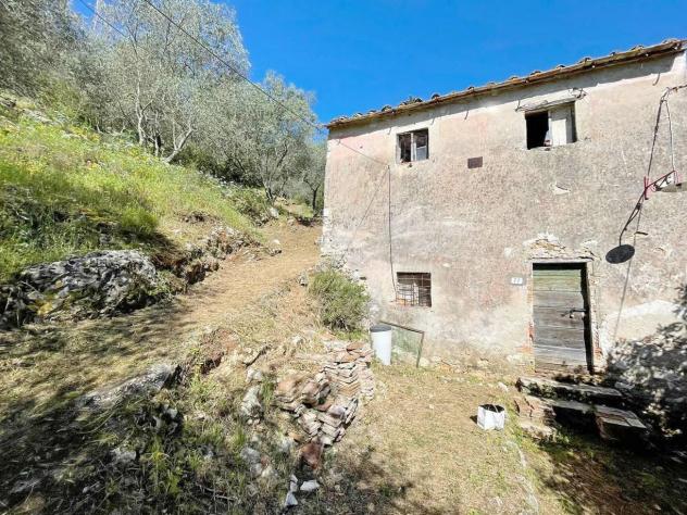 casa indipendente in vendita a Lucca in zona Santa Maria del Giudice