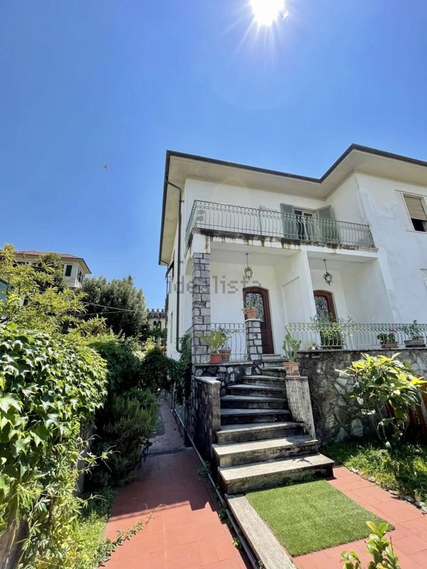 appartamento in vendita a Lucca in zona Sant'Anna