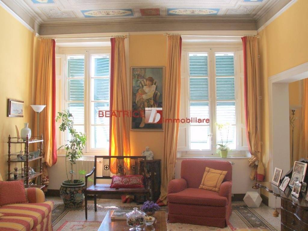 appartamento in vendita a Lucca in zona Centro Città