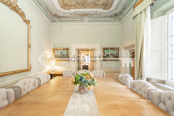 appartamento in vendita a Lucca in zona Centro Città