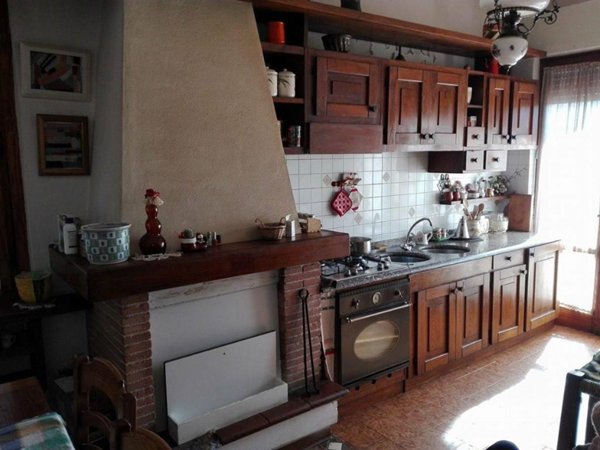 casa indipendente in vendita a Lucca in zona Sant'Anna