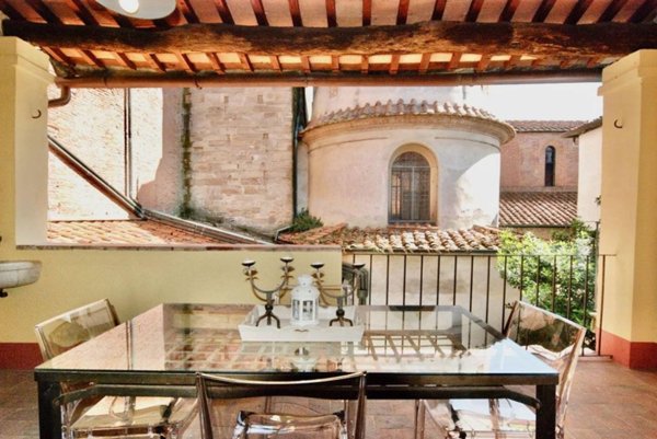 appartamento in vendita a Lucca in zona Centro Città
