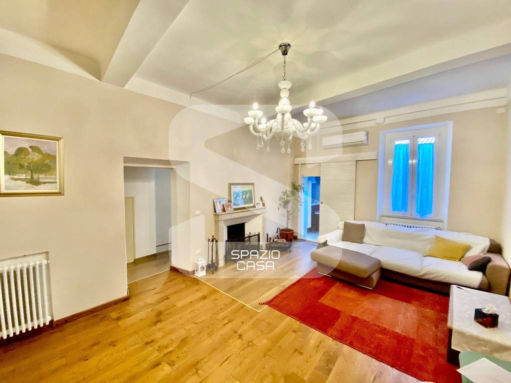 appartamento in vendita a Lucca in zona Centro Città
