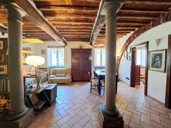 appartamento in vendita a Lucca in zona Centro Città