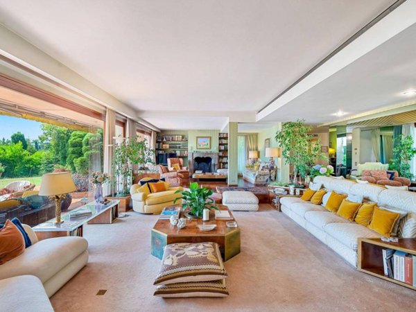 casa indipendente in vendita a Lucca in zona Monte San Quirico