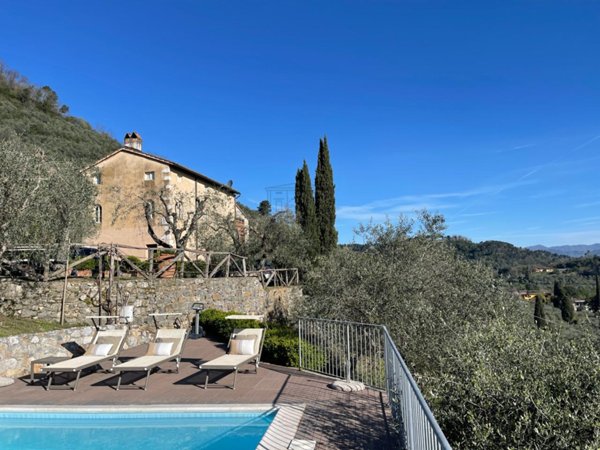 casa indipendente in vendita a Lucca in zona Santa Maria del Giudice