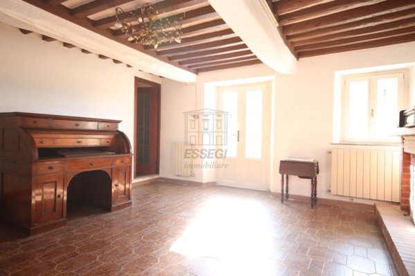 casa indipendente in vendita a Lucca