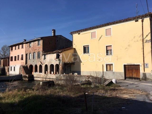 appartamento in vendita a Lucca in zona San Pietro a Vico