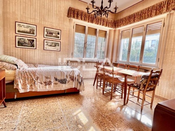 casa indipendente in vendita a Lucca in zona zona Sorbano