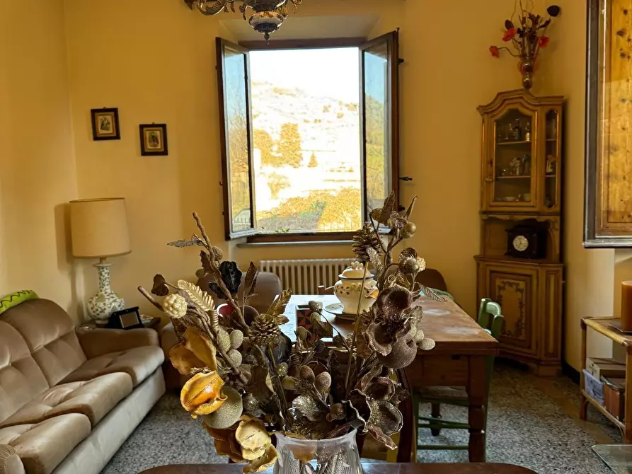 casa indipendente in vendita a Lucca in zona Centro Città