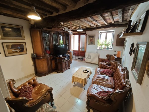 casa indipendente in vendita a Lucca in zona zona San Marco