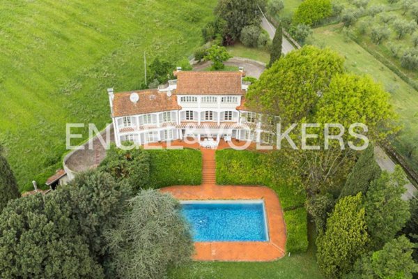 casa indipendente in vendita a Lucca in zona Sant'Alessio