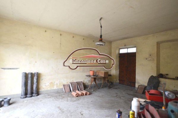 casa indipendente in vendita a Lucca in zona Centro Città