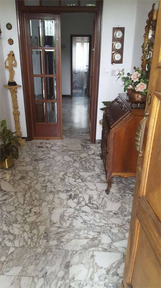 casa indipendente in vendita a Lucca in zona zona San Vito