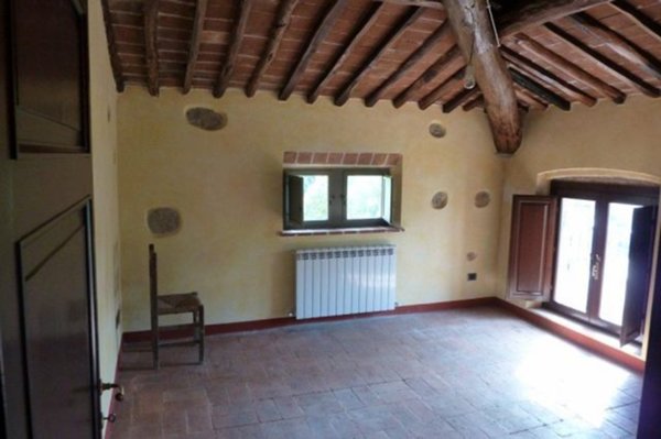 casa indipendente in vendita a Lucca