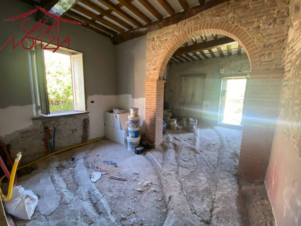 casa indipendente in vendita a Lucca