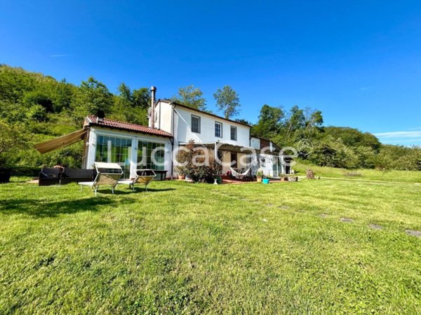 casa indipendente in vendita a Lucca in zona Ponte San Pietro