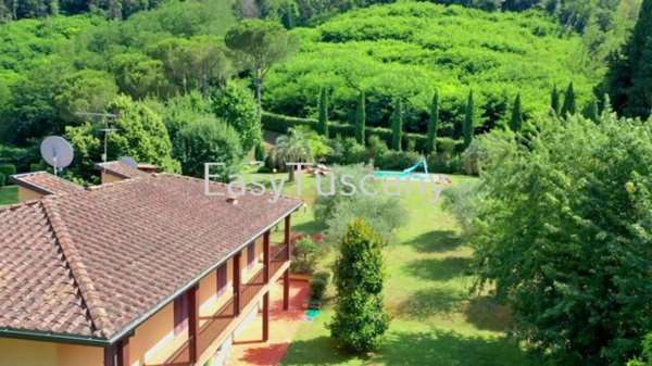casa indipendente in vendita a Lucca in zona Ponte a Moriano