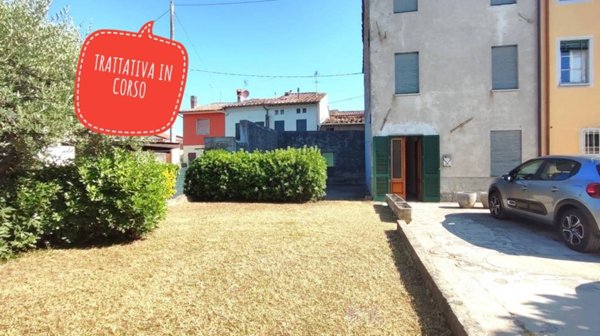 casa indipendente in vendita a Lucca in zona San Pietro a Vico