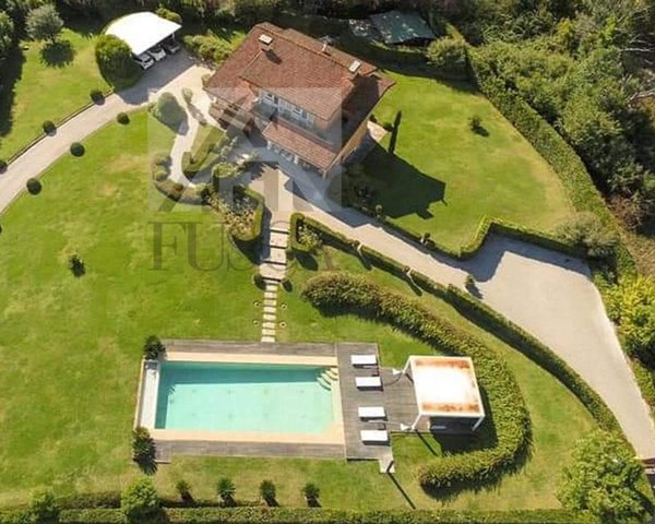 casa indipendente in vendita a Lucca in zona Sant'Alessio