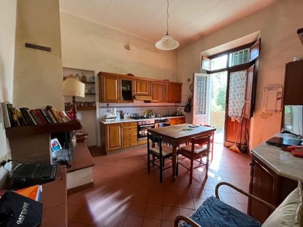 casa indipendente in vendita a Lucca in zona Sant'Anna