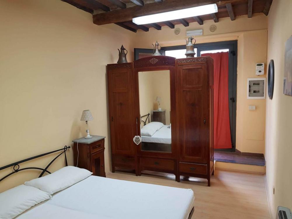 negozio in vendita a Lucca