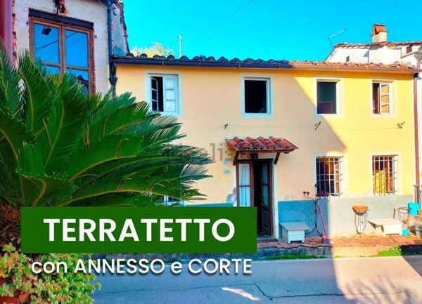 casa indipendente in vendita a Lucca in zona Maggiano