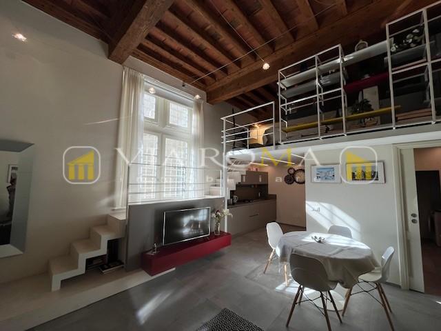 appartamento in vendita a Lucca in zona Centro Città