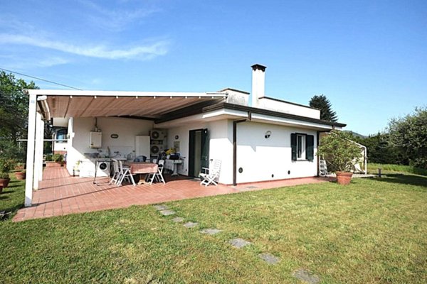 casa indipendente in vendita a Lucca in zona zona San Marco