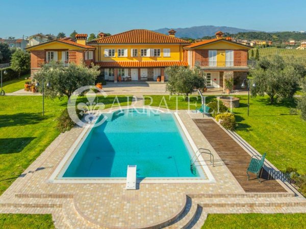 casa indipendente in vendita a Lucca in zona zona San Marco