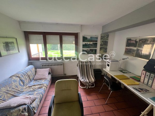 casa indipendente in vendita a Lucca in zona Centro Città